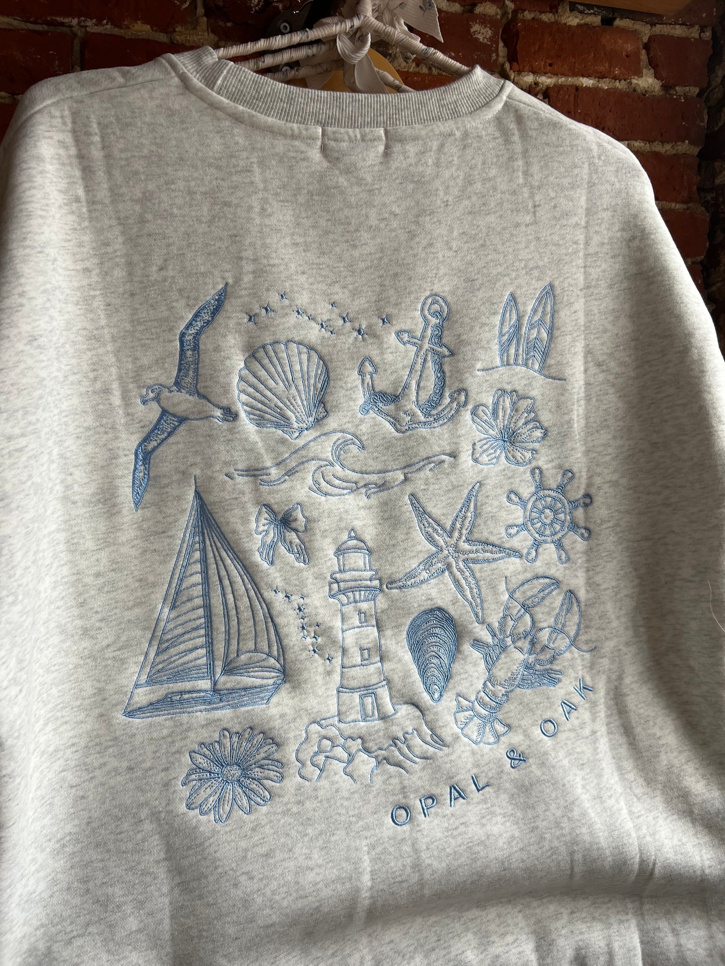 EMBROIDERED NEWBURYPORT CREW
