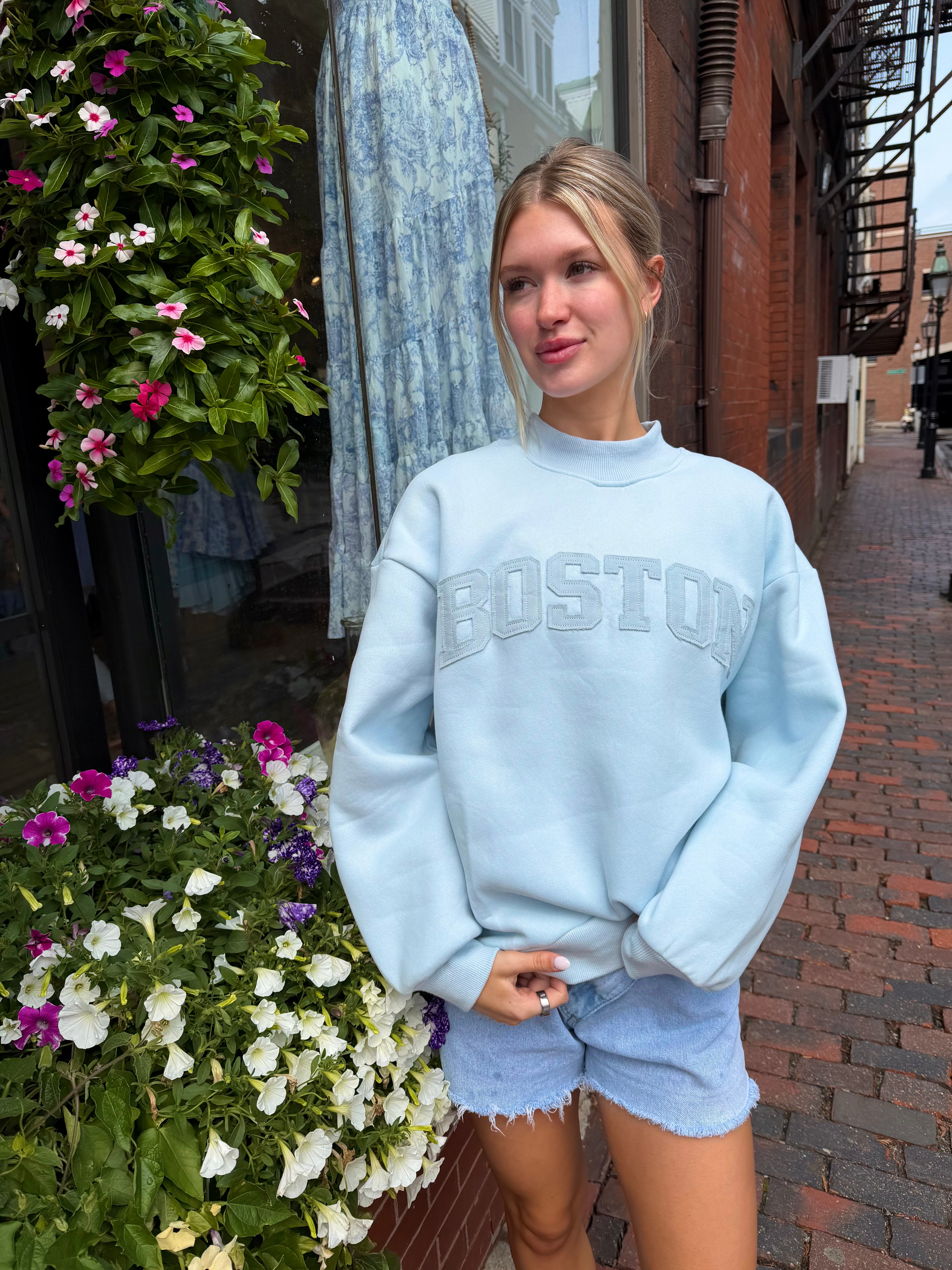 Boston Frayed Mockneck – OPAL & OAK BOUTIQUE