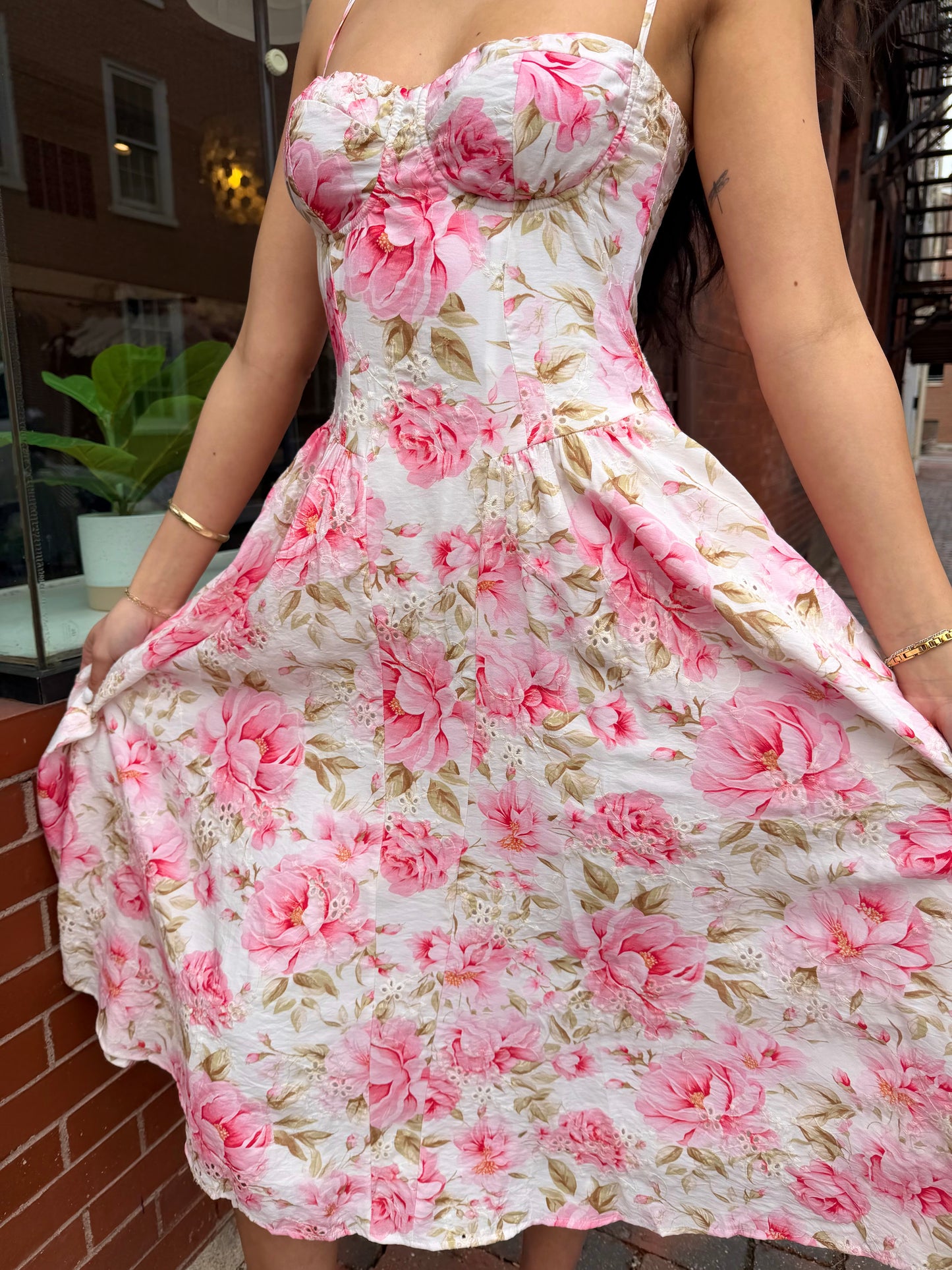 MADISON FLORAL MIDI DRESS 💖🌸