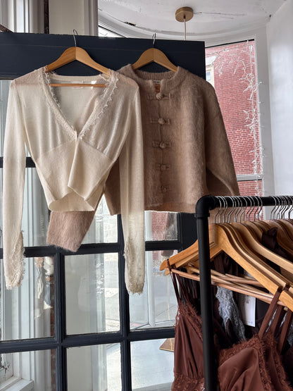 MAISY BUTTON UP SWEATER
