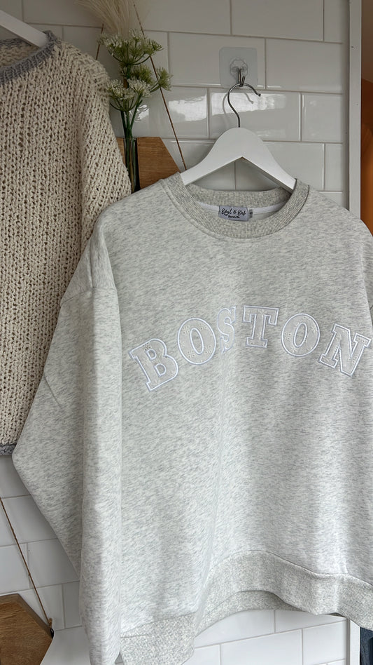 O&O Boston Eyelet Crewneck