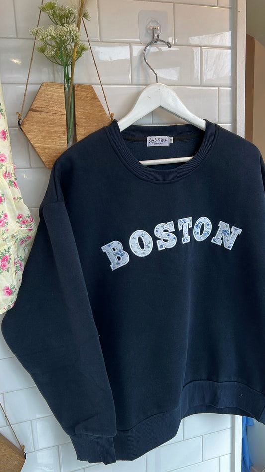 Boston Crewneck Navy 💙