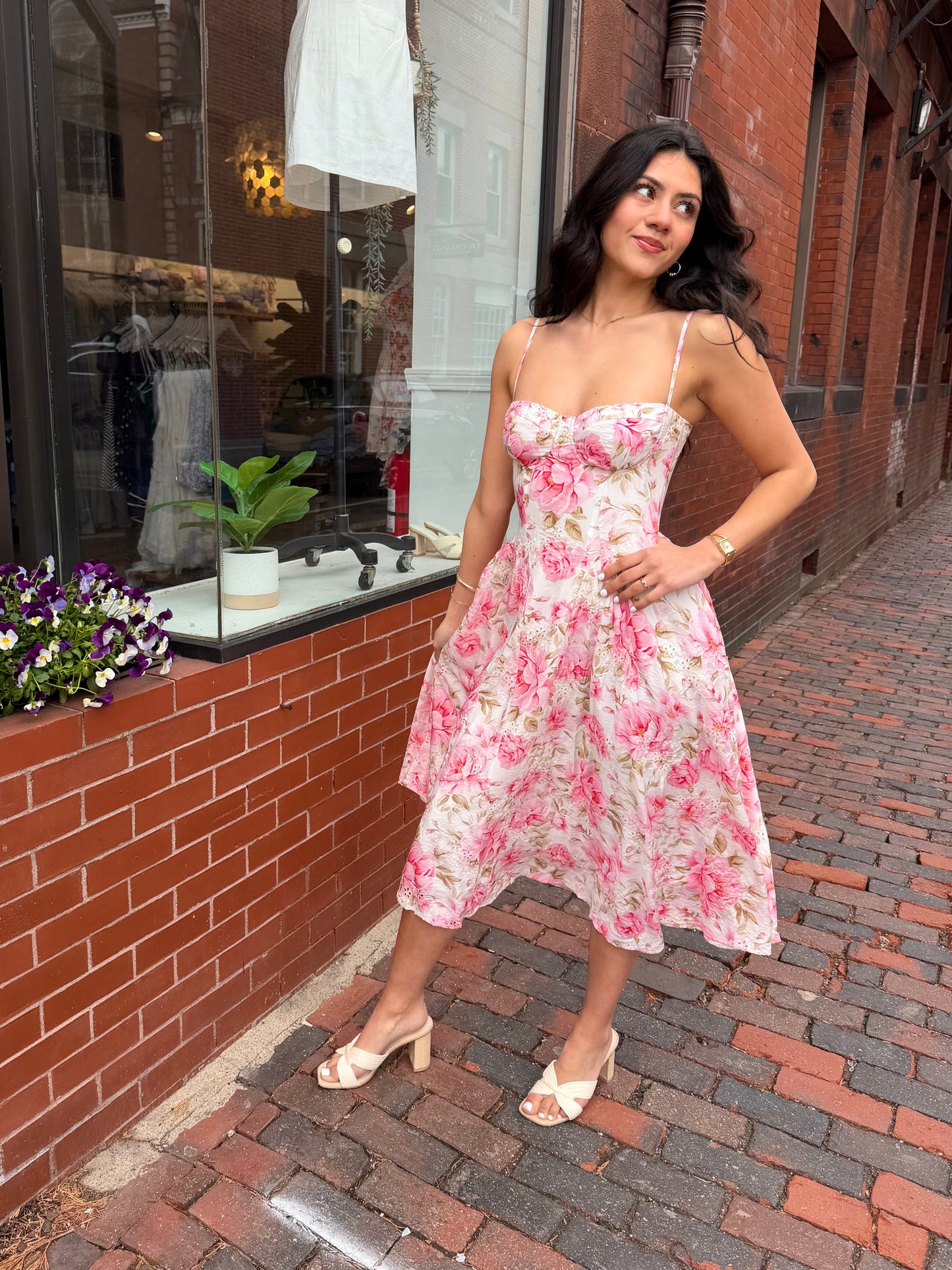 MADISON FLORAL MIDI DRESS 💖🌸