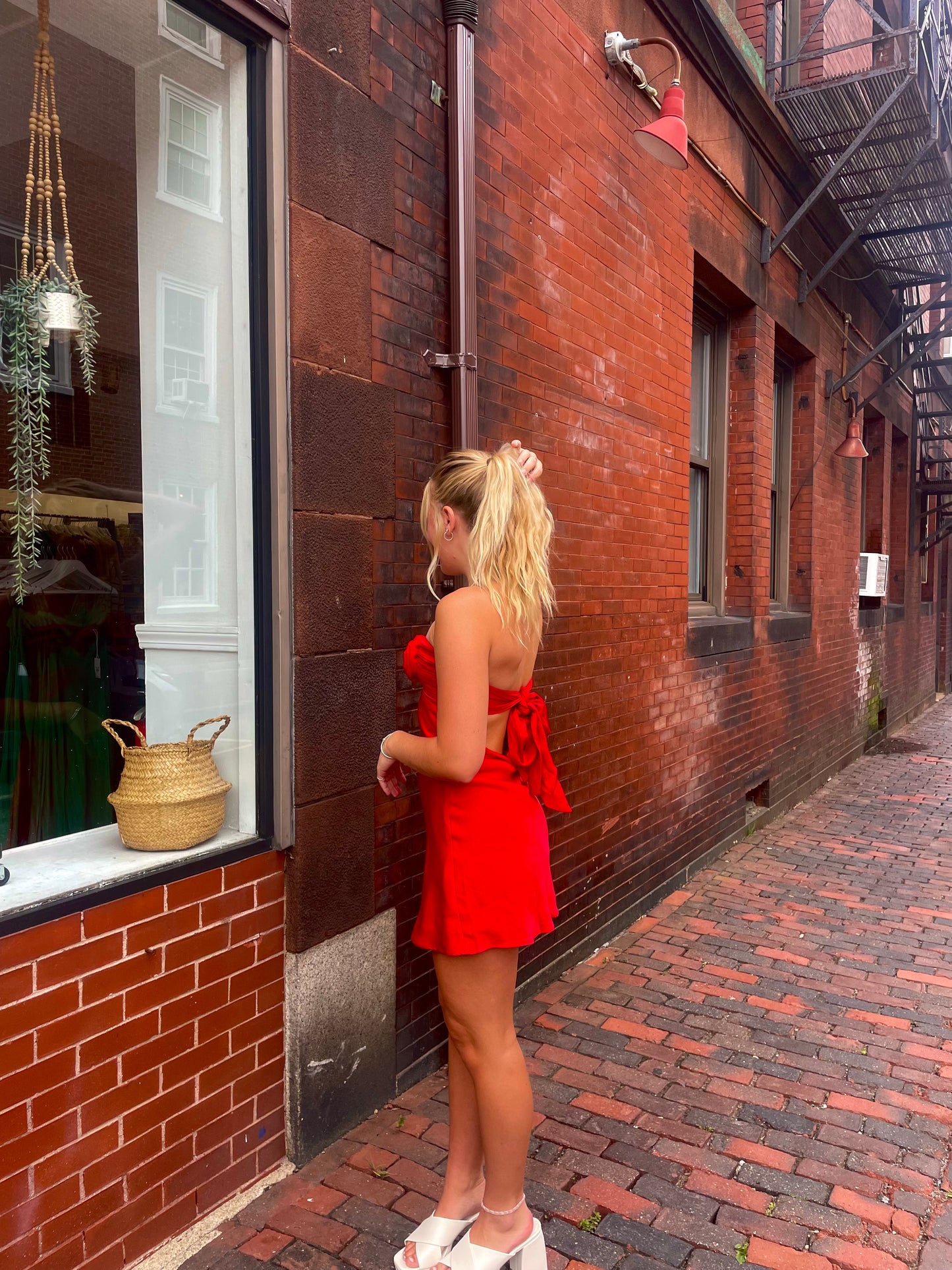 RED BUY MYSELF FLOWERS MINI