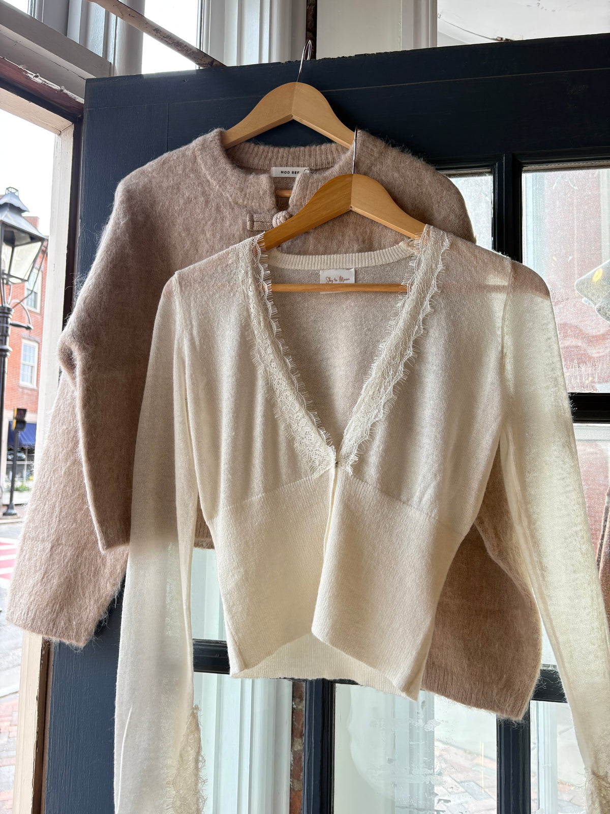 KYLIE KNIT LONG SLEEVE