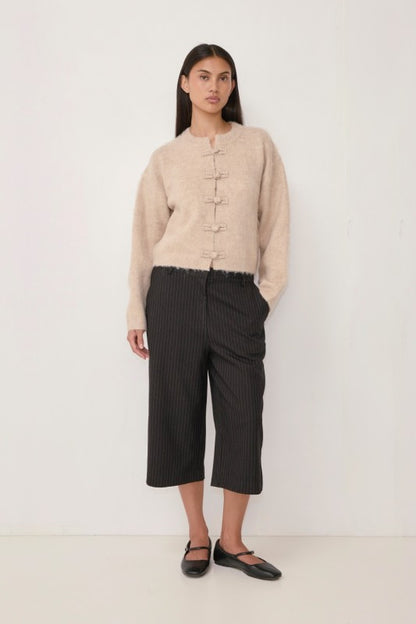 MAISY BUTTON UP SWEATER