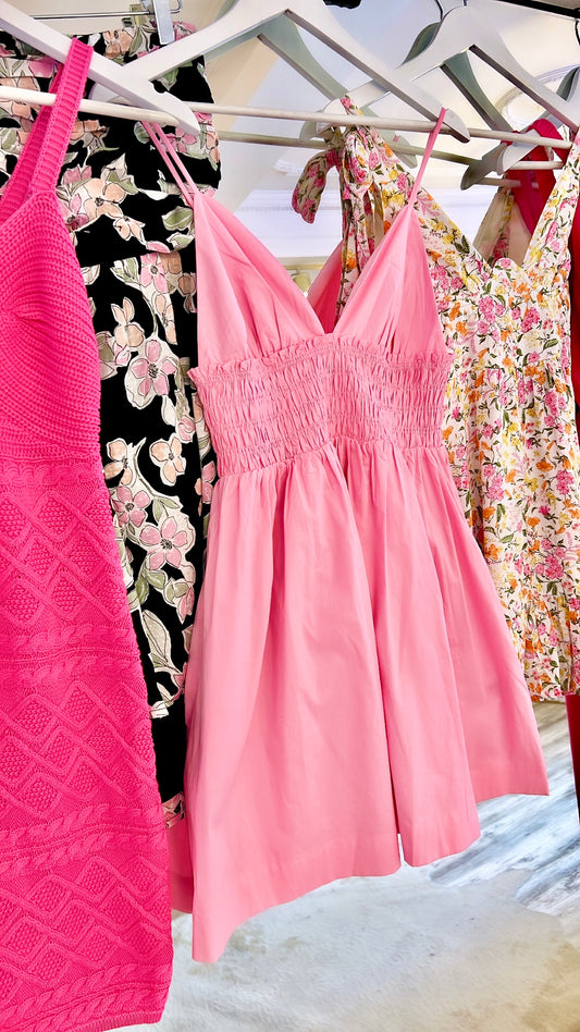 Kaylee Picnic Dress in Pink